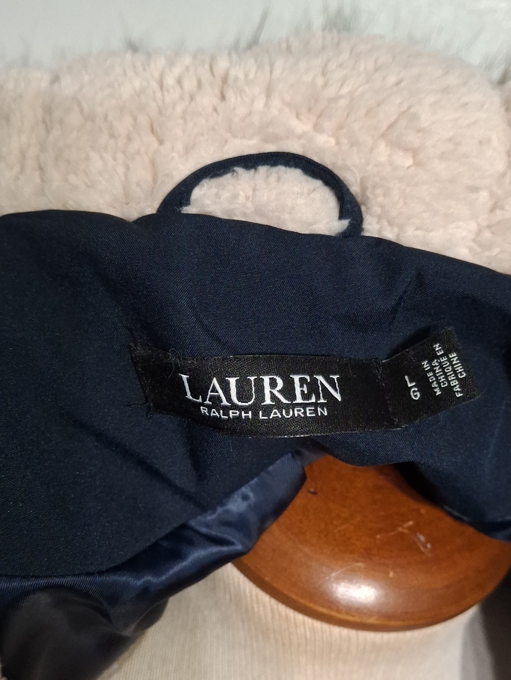 Ralph Lauren/ Navy Puffer Parka with Faux Fur Hood- W Sz Large - Picture 11 of 14